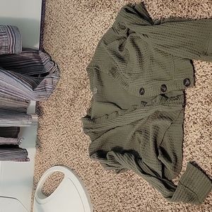 Green cropped cardigan